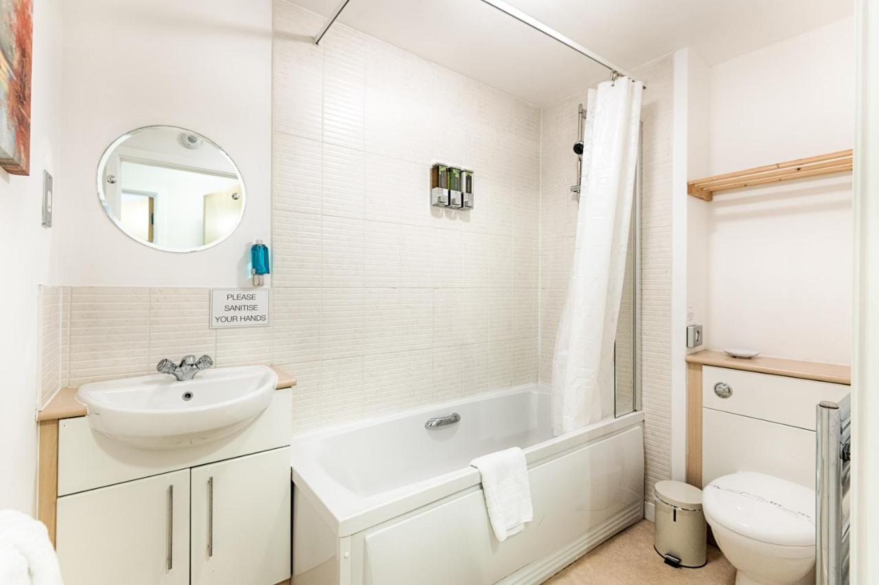Parking, Balcony, Fully Equipped Kitchen Apartment