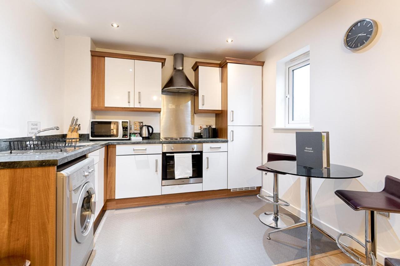 Parking, Balcony, Fully Equipped Kitchen